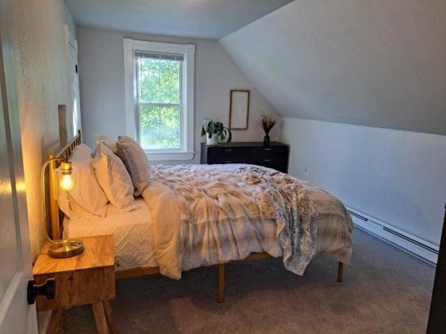 Apartment Saco Riverside Modern & Cozy 3 Bedroom 3rd Flr Conway