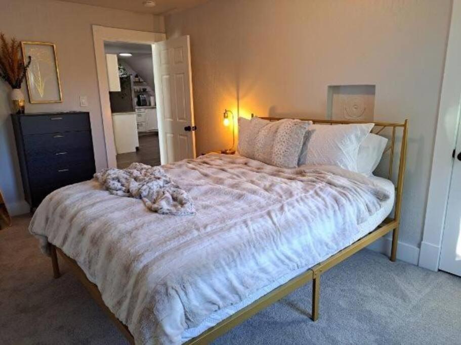 Apartment Saco Riverside Modern & Cozy 3 Bedroom 3rd Flr *