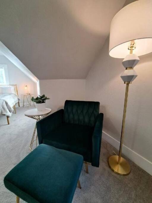 Saco Riverside Modern & Cozy 3 Bedroom 3rd Flr Apartment Conway